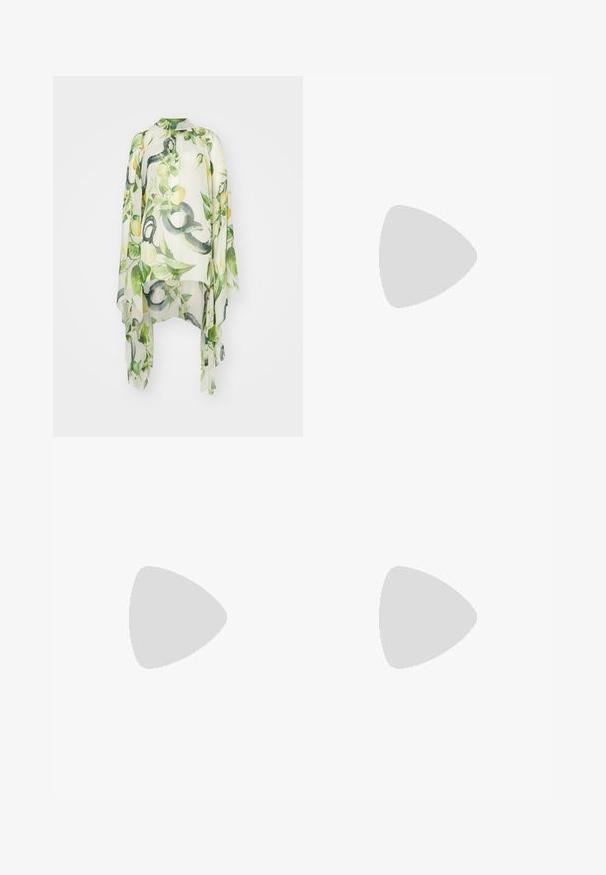 Roberto Cavalli Camicetta - avorio; Pantaloni bianchi a gamba larga realizzati in tessuto morbido. Presentano una finitura liscia, tasche laterali e bottoni decorativi lungo la cucitura esterna.; Sandalo beige con tacco alto e texture intrecciata, dotato di un fiore decorativo e di una cinghia alla caviglia. Il tacco quadrato offre stabilità.; Borsa a spalla in pelle nera con design plissé, texture liscia, tracolla singola e un sottile accento in hardware dorato.
