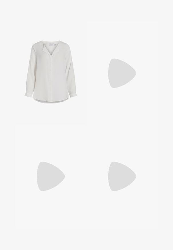 Vit långärmad blus i mjukt tyg, med notched krage, framtill placket och en lätt böjd nederkant.; Svarta byxor med rak passform, utrustade med framfickor och sidoklyvningar vid fållen. Tillverkade av mjukt, slätt tyg. Lämpliga för olika tillfällen.; Svarta lackerade klacksandaler med fyrkantig tå, ankelremmar och silverfärgade spännen. Har en kraftig blockklack för stabilitet.; Svart läderhandväska med en böjd form, avtagbar rem och guldiga detaljer. Väskan har ett lock med en spänndetalj.