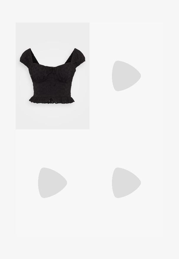 Hollister Co. PRETTY MIX CORSET - Tričko s potlačou - casual black; Biele vysokoklasové džínsy s širokým strihom, vyrobené z denimu; majú päť vreciek, medené nitky a zips na prednej strane.; Biele sandále na vysokom opätku s hrubým podpätkom, s pruhovaným dizajnom a viazaním na členku. Hladký povrch s platformou vpredu pre zvýšenú výšku.; Biela taška cez rameno s textúrovaným povrchom, centrálnou prackou a zakriveným tvarom. Zipsy na oboch stranách.
