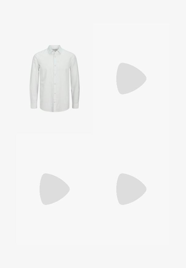 Weißes Langarm-Hemd mit Knopfleiste aus leichtem Stoff, mit klassischem Kragen und subtiler Textur. Knöpfe in passender Farbe.; Weißes Baumwoll-Trägershirt mit Rundhalsausschnitt, breiten Trägern und geradem Saum, das eine glatte Textur aufweist und keine sichtbaren Muster hat.; Dunkelblaue Denim-Jeans mit hoher Taille, weitem Beinschnitt, kontrastierendem gelbem Nähen und einem Knopfverschluss am Bund. Keine sichtbaren Gesäßtaschen.; Weißer Laufschuh mit einem atmungsaktiven Mesh-Obermaterial, strukturierten Akzenten und einer gepolsterten Sohle. Verfügt über ein Schnellschnürsystem für eine einfache Passform.