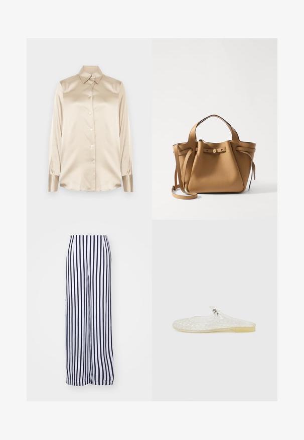 Beige Satinhemd mit spitzem Kragen, langen Ärmeln, Knopfverschluss und Manschetten in einem etwas glänzenderen Finish. Keine Muster oder Akzente.; Hose mit weitem Bein in weißen und dunkelblauen vertikalen Streifen. Hergestellt aus leichtem Stoff mit einer glatten Textur und einem elastischen Bund.; Transparenter Kunststoff-Schlupfschuh mit einem Gittermuster, runder Zehenpartie und einem kleinen silbernen Akzent an dem Riemen. Flexibler, durchsichtiger Sohlen. ; Tory Burch ROMY PEBBLED SATCHEL - Handtasche - tiramisu