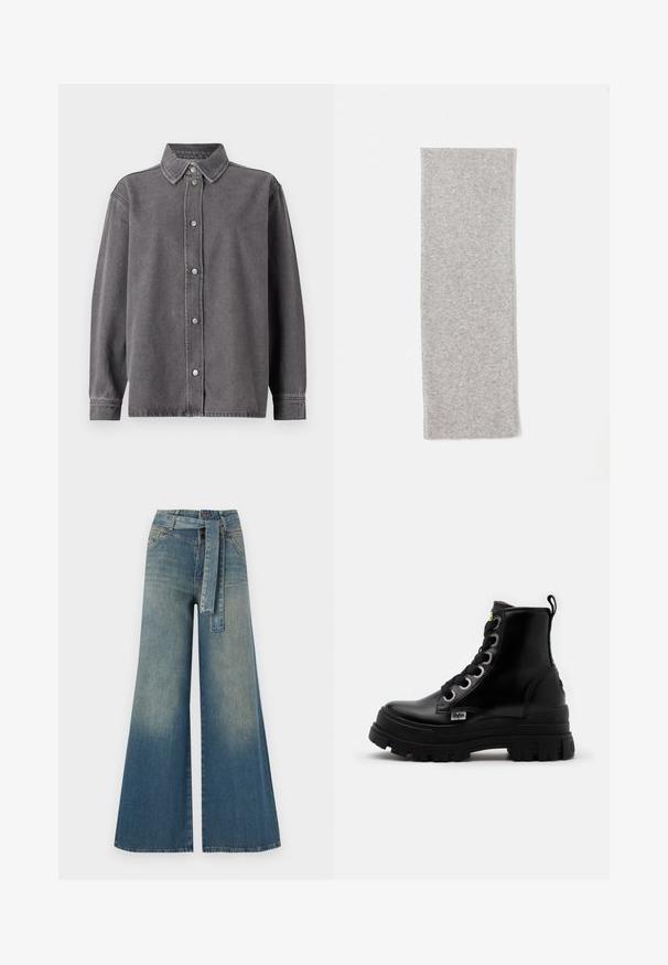 Szara koszula dżinsowa z zapięciem na guziki, długimi rękawami i spiczastym kołnierzykiem. Posiada dwie przednie kieszenie oraz luźny krój.; Szerokie spodnie dżinsowe z gradientem od jasnoniebieskiego do ciemnoniebieskiego, wysokim stanem, szlufkami na pasek oraz pasującym paskiem z tkaniny. Teksturowany wykończenie dżinsu.; Czarne botki za kostkę z błyszczącym wykończeniem, masywną podeszwą i okrągłym noskiem. Posiadają metalowe oczka oraz czarne sznurówki. Zawierają pętelkę z tyłu.; Szara, dziana chusta o gładkiej fakturze, wydłużonym prostokątnym kształcie i wyraźnych krawędziach, zaprojektowana z myślą o ciepłu i komforcie.; Biała prostokątna kopertówka wykonana z błyszczącego materiału, z srebrnym łańcuszkiem. Modelka pozuje, prezentując torebkę na jednolitym tle.