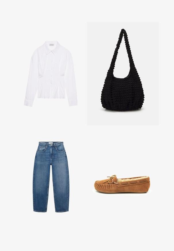 Weiße Bluse mit langen Ärmeln, klassischem Kragen, vorderer Knopfleiste und gerafftem Seitendetail. Glattes Material mit taillierter Form.; Marineblaues Langarm-Polo-Shirt mit weißen vertikalen Streifen, einem Kragen und einer Knopfleiste. Figurbetonte Silhouette mit gerippten Bündchen.; Hochgeschnittene blaue Jeans aus Denim mit geradem Schnitt, ausgestattet mit fünf Taschen, Gürtelschlaufen und subtiler Ausbleichung für zusätzliche Textur.; Braune Wildleder-Mokassins mit einem Fellfutter, einer Schleifenakzent auf der Zehe und dekorativer Stickerei entlang des Schafts. Flache Gummisohle.; Schwarze, strukturierte Stofftasche mit einem einzigen gedrehten Griff, die eine puffige Form und ein gerafftes Oberflächendesign aufweist.