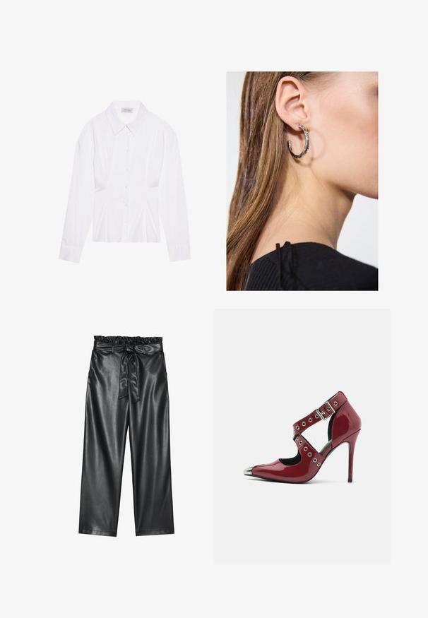 Bela bluzica z dolgimi rokavi s klasičnim ovratnikom, sprednjim zapenjanjem na gumbe in nabranimi stranskimi detajli. Gladek material s krojem, ki se prilega.; Črne široke hlače iz umetnega usnja z elastičnim, nabranim pasom in snemljivim pasom. Gladka tekstura in minimalen sijaj.; Rdeča lakirana usnjena čevlja na visoki peti s izrezljanim dizajnom, srebrnimi krožnimi očesi in koničastim nosom, ki ima kovinski poudarek na nosu.; Srebrna obročasta uhana s polirano površino, ki vključuje majhne zlate poudarke in okroglo obliko, nošena na ušesnem lobu.