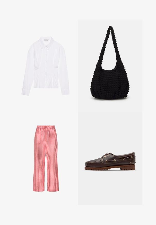 Bijela bluzica dugih rukava s klasičnom kragnom, prednjim kopčanjem na gumbe i nabranim detaljem sa strane. Glatka tkanina s krojem koji se dobro prilagođava.; Hlače u crveno-bijeli karirani uzorak s opuštenim krojem, elastičnom strukom i vezicom. Tkanina ima glatku teksturu i karirani uzorak.; Smeđe kožne čamce cipele s zlatnim okomitim rupicama, okruglim vezicama i teksturiranom smeđom gumiranom potplatom. Ima stišnjene detalje i uzdignuti logo.; Crna teksturirana platnena torba s jednim uvijenim remenom, koja ima pufasti oblik i nabran dizajn površine.