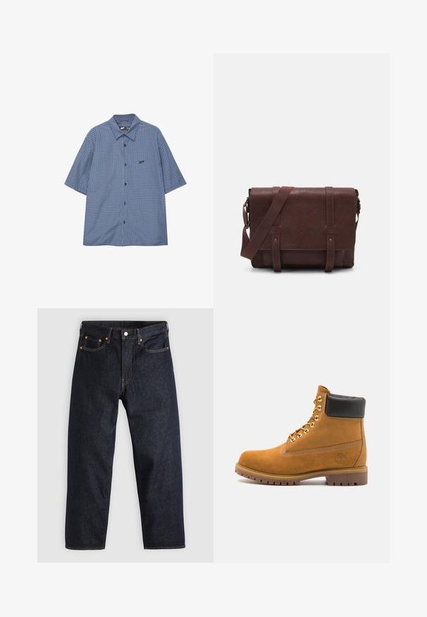 Kortærmet, knap-op skjorte i blåternet mønster, med spredt krave og lille sort logo på venstre bryst. Blød bomuldsblanding.; Mørkeblå denimjeans med lige pasform, fem lommer, kontrasterende orange syning og knaplukning. Ingen synlige mønstre eller udsmykninger.; Tan nubuck ankelstøvle med sort polstret krave, gyldne metaløjer, hvid syning detaljer og robust gummisål med udtalte slidbaner.; Brun læder buddeltaske med en flad frontklap, to remme, guld hardware detaljer og en justerbar skulderrem.