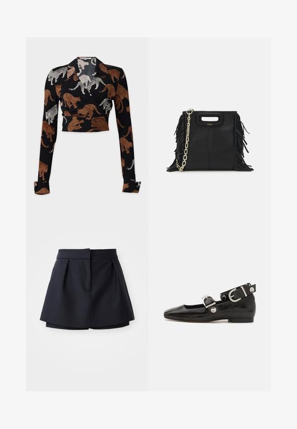 Diane von Furstenberg BOBBIE - Blūze - brown; Jūras spēku ribots polo krekls ar norādītu apkakli, īsām piedurknēm un divām priekšējām kabatām ar pogām; uzsvērts ar baltām šuvēm.; Sajūga bikses jūras spēku zilā krāsā ar augstu jostasvietu, izgatavotas no gludas auduma. Satur pieguļošu dizainu un slēptu priekšējo kabatu.; Melnas laika patenta ādas dzīvokļu kurpes ar kvadrātu purngalu, potītes siksna ar sudraba furnitūru un platu zoli. Gluda tekstūra ar minimālu dizainu.; Melna ādas rokassoma ar frizūras detaļām, zelta ķēdes plecu siksnu un izgrieztu rokturi. Ir logotipa novietojums priekšpusē.