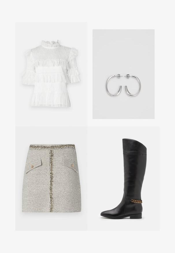 Bela čipkasta bluzica z kratkimi nabranimi rokavi, visokim ovratnikom in plastičnimi detajli. Teksturni cvetlični vzorec po celotni površini.; Tkaninska krila iz tvida v beli in črni ribji kost, ima dva sprednja žepa in zlatoviten zadrgo na hrbtu z raztrganimi robovi.; Visoke črne usnjene škornje z eleganten dizajnom, s koničastim nosom in zlatim verižnim poudarjanjem okoli gležnja. Nizek blok peti. Gladka tekstura.; Srebrne uhančke v obliki obroča z gladko, sijočo površino, ukrivljene oblike in zapiranjem na zatič. Minimalistična zasnova z modernim zaključkom.