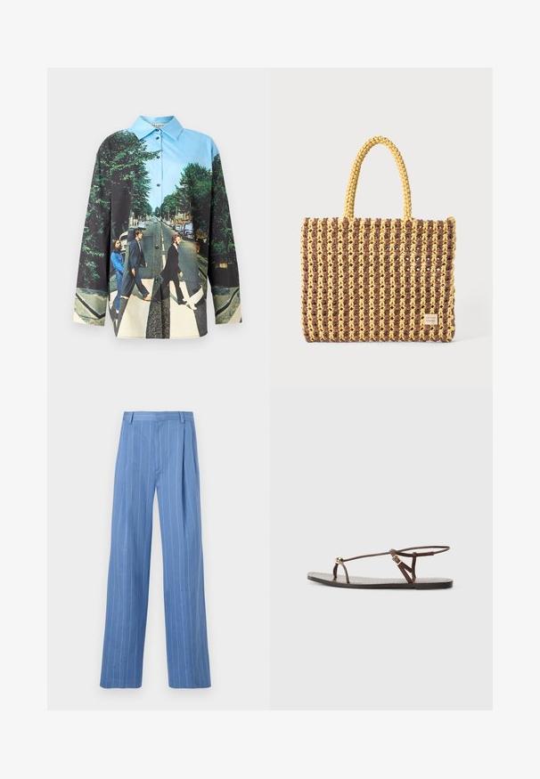 Alice + Olivia FINELY LONG SHIRT - Blusa - multi coloured; Pantalones de pierna ancha azul claro con rayas verticales blancas. Hechos de un material suave, con un pliegue frontal y un diseño de cinturilla limpia.; Sandalia de cuero marrón con tiras finas, un acento circular dorado y suela plana. Diseño minimalista con un detalle de hebilla ajustable.; Bolso tejido en marrón y amarillo, con forma rectangular, dos asas y un acabado texturizado con costuras visibles y una etiqueta de marca.