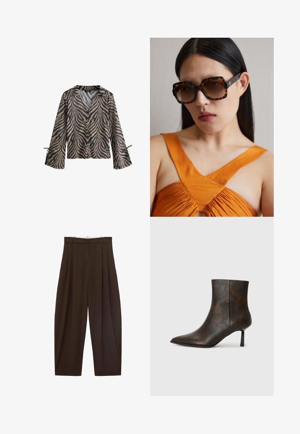 Langarm-Hemd aus leichtem Material mit einem beige-schwarzen Tigerstreifenmuster, Knopfleiste und gebundenen Manschetten für einen verstellbaren Sitz.; Braune, hoch taillierte Hose mit Falten, aus glattem Stoff. Lässige Passform, gerade Beinform, mit Gürtelschlaufen und Reißverschluss.; Braune Leder-Ankle-Boots mit spitzer Zehe, schlankem Design und dünnem schwarzen Absatz. Texturierte Oberfläche mit einem subtilen Muster.; Braune Schildkrötensonnenbrille im Übergrößenformat mit einem breiten rechteckigen Rahmen und gefärbten Gläsern. Goldfarbenes Logo-Detail an der Seite.; Braune Wildleder-Handtasche mit einem langen Ledertrageriemen, silberner Hardware, rechteckiger Form und einem flachen Deckel mit einer zentralen Verzierung.