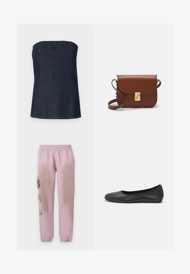 Donkerblauwe denim tube top, met een gathering bij de nek en een nette zoom. Gladde textuur en minimale stikdetails.; Roze sweatpants met een elastische tailleband, voorzien van decoratieve patches in ruitvorm aan de linkerkant en elastische boorden bij de enkel.; Zwarte leren ballerina met een ronde neus, gladde textuur, minimale stikdetails en een flexibele zoolontwerp.; Bruine leren handtas met een klep sluiting, gouden hardware, een schouderband en een gladde textuur. Compact rechthoekige vorm.