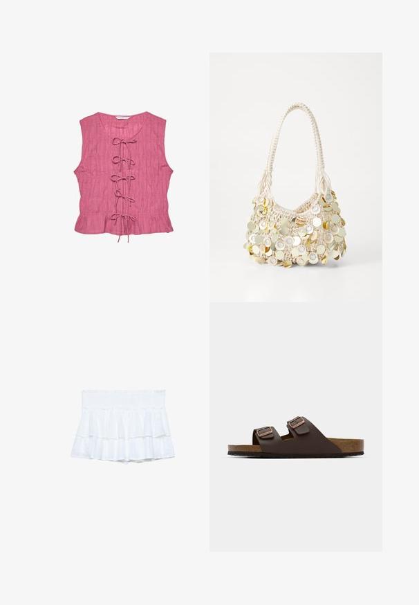 Różowa bezrękawnikowa bluzka z fakturowanym wykończeniem, z przodem z wiązaniem i rozszerzonym dołem. Lekka, luźna konstrukcja.; Białe szorty z falbanami i marszczoną talią, z warstwowym materiałem i subtelnymi detalami teksturalnymi. Lekki i swobodny krój.; Brąsandł, płaskich klapek w kolorze brązowym, z dwiema regulowanymi paskami. Wykonane z gładkiego materiału, z korkową wkładką i teksturowaną gumową podeszwą.; PARFOIS - Torebka; Stos dwóch pierścionków; górny jest bursztynowy z wirami, a dolny jasnobeżowy; oba są gładkie i błyszczące z żywicy.