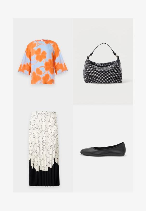 Kurzärmlige Bluse mit einem orangefarbenen Blumenmuster auf hellblauem Hintergrund, aus einem glatten Stoff gefertigt, mit einem Bindebanddetails am Rücken.; Faltrock mit einem floralem Schwarz-Weiß-Muster, der oben hell ist mit Blumen und einem schwarzen, einfarbigen Saum unten.; Schwarze Leder-Ballettschuhe mit abgerundeter Spitze, glatter Textur, minimalen Nähdetails und einem flexiblen Sohlen-Design.; Schwarze und silberne Handtasche mit einer gewobenen, strukturierten Oberfläche, die quadratische Muster aufweist, einem einzelnen oberen Griff und einem lässigen Design.