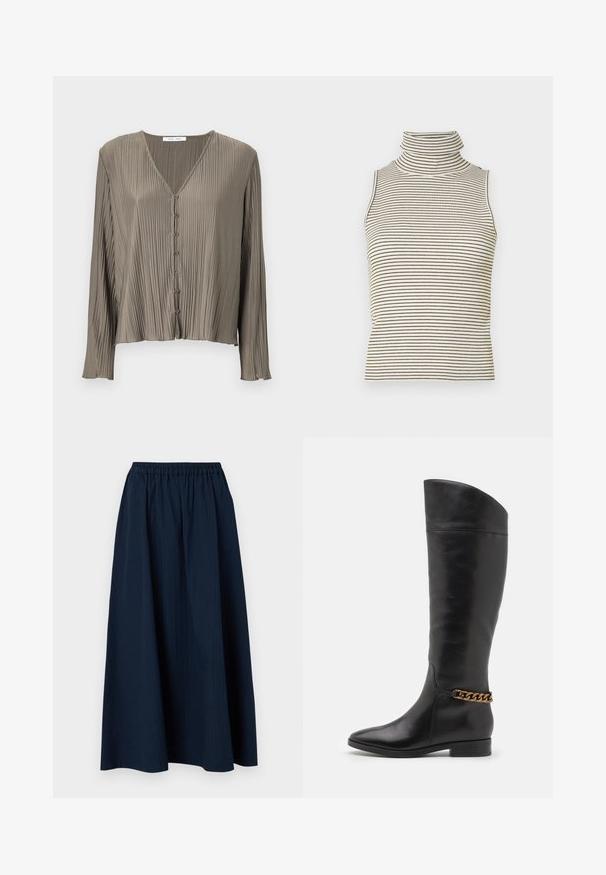 Plisseret langærmet bluse i olivengrøn, med V-udskæring og seks knapper foran. Glat, blank overflade.; Ærmeløs turtleneck-top med lodrette sorte og hvide striber, lavet af en struktureret strikket stof, med en høj, tætsiddende krave.; Mørkeblå, lang nederdel lavet af tekstureret stof med elastisk talje og subtile lodrette striber.; Høje sorte læderstøvler med et slankt design, spids tå og en guld kædeaccent ved anklen. Lav blokhæl. Glat overflade.