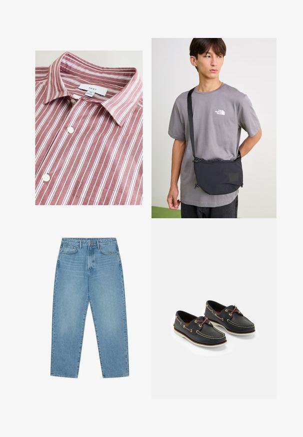 Chemise à col rayée rouge bordeaux et blanche, en coton, avec une fermeture à boutons, une poche poitrine et une étiquette de marque sur le col.; Jean large en denim bleu clair avec taille haute, dotés de cinq poches, passants de ceinture et d'une texture douce légèrement délavée.; Bateaux en cuir bleu marine avec des coutures jaunes, des lacets rouges et des œillets en argent ; bout rond ; semelle en caoutchouc blanche.; Sac en nylon noir en bandoulière avec une sangle adjustable, doté d'une fermeture à cordon et d'un logo en relief. Porté sur un t-shirt gris.