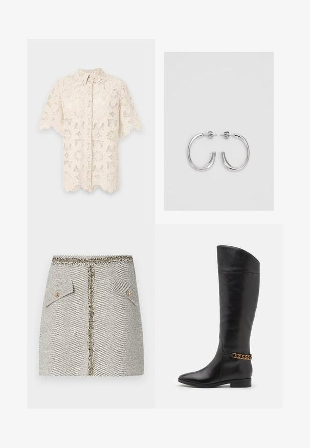 Kreminė nėrinių bluzonė, su gėlėmis siuvinėtais raštais, apykakle, trumpomis rankovėmis ir išlenktais krašteliais. Priekyje mygtukų užsegimas.; Audimas pintas tweed sijonas baltai juodai su žuvų kaulų raštu, turi dvi priekines kišenes ir auksinės spalvos užtrauktuką gale su nusidėvėjusiais kraštais.; Aukšti juodi odiniai batai su liekna forma, smailiu smaigaliu ir aukso grandinėlės akcentu ties kulkšnimi. Žemas bloko kulnas. Lygi tekstūra.; Sidabriniai lankelio formos auskarai su lygiu, blizgiu paviršiumi, išlenktos formos ir su užsegimu. Minimalistinio dizaino su moderniu apdaila.