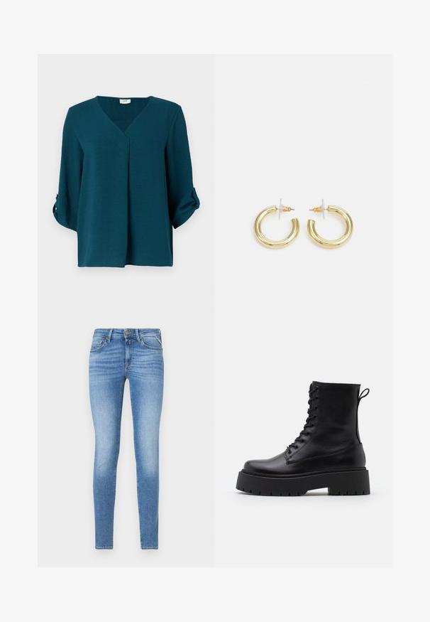 Tirkizna bluza z odprtim V-izrezom, s tridelnimi rokavi in gumbi na manšetu. Narejena iz teksturirane tkanine, ohlapnega kroja in z detajlom zgornje gube.; Tanjši modri jeans z višjim pasom, sprednjim gumbom in petimi žepi.; Črne usnjene gležnjarje z okroglo konico, vezalnim sprednjim delom in debelim gumijastim podplatom z teksturiranim profilom. Zanka na hrbtni strani.; Zlate uhane v obliki obročkov z gladko, sijočo površino. Krožna zasnova s majhnim nosilcem in prozornim podplatom za varno nošenje.