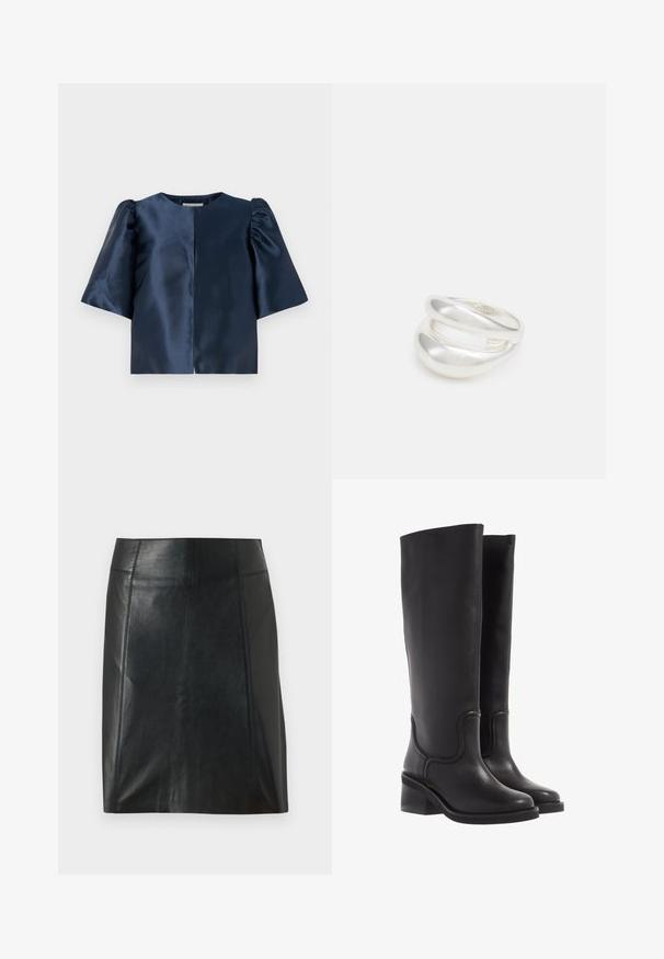 Blusa in satin navy con maniche a sbuffo, scollatura rotonda e apertura frontale dritta. Presenta una texture liscia e lucente.; Gonna in pelle nera con un design aderente. Texture liscia, cuciture che delineano la forma e orlo dritto. Aspetto minimalista e slanciato.; Stivali neri in pelle al ginocchio con una texture liscia, punta arrotondata e tacco spesso. Presentano una cucitura sottile e un design elegante.; Anello doppio in argento con superficie liscia e lucida. Presenta un design fluido e curvo con sezioni sovrapposte per un aspetto moderno.