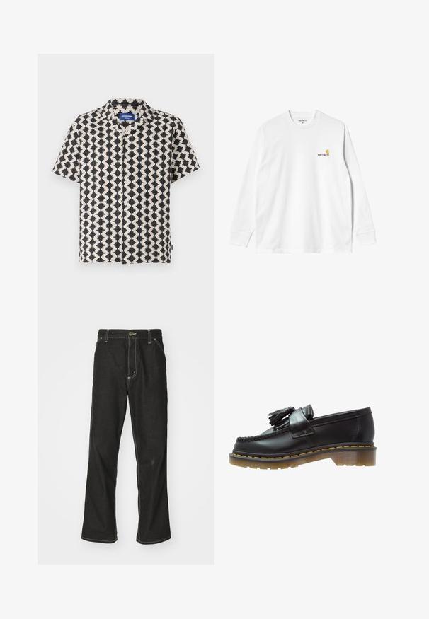 Kratka majica s kratkimi rokavi v kremnem in črnem geometrijskem vzorcu. Ima ovratnik in sprednje zapiranje na gumbke. Narejena je iz lahkotnega materiala.; Dolga majica iz belega bombaža s kratkimi rokavi in krojnim izrezom, ki ima majhen rumen in bordo logotip na levem prsnem delu. Brezšivne manšete in rob.; Črne jeans hlače ohlapenega kroja, ki imajo kontrastno belo šivanje, zapiranje na gumb in ravno nogavico.; Črne usnjene loafersice z teksturirano površino, ki vsebujejo dekorativno rese in kontrastno rumeno šivanje, na masivnem prozornem podplatu.