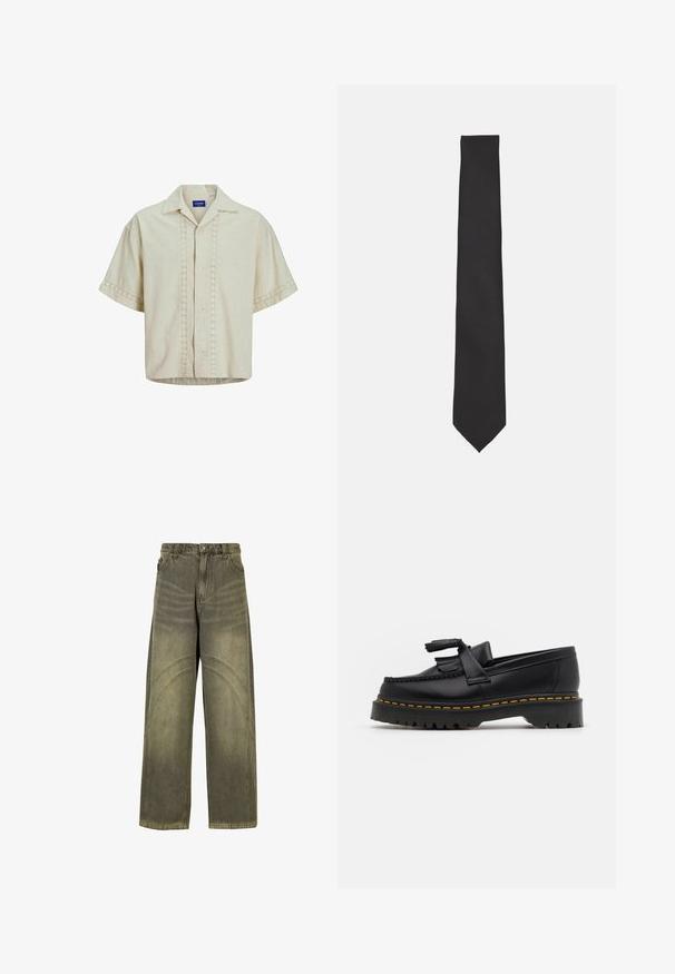 Camisa de manga corta en lino beige con botones en el frente, con detalles de ojal a lo largo del centro y los puños de las mangas. Dobladillo recto.; Jeans de pierna ancha en denim verde oliva, con acentos de costura curvada, cierre clásico de botón y un acabado desgastado.; Mocasín de cuero negro con un acento de borlas, que presenta una suela gruesa negra y costuras amarillas a lo largo del borde. Acabado texturizado.; Pajarita de tela lisa, con una forma delgada y alargada, con punta puntiaguda y sin patrones ni acentos visibles.