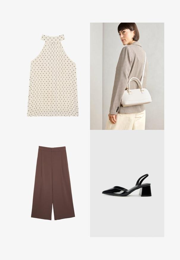 Bezramenný halter top v krémovej farbe s hnedými bodkami, s vysokým výstrihom a plisovanou látkou pre pridanie textúry.; Hnedé nohavice so širokými nohavicami a hladkou textúrou, s vysokým pásom a prednými skladmi. Tkanina je ľahká a voľne sa pohybuje.; Čierne lakované kožené sandálové podpätky s špicatou špičkou a geometrickým blokovým podpätkom. Disponujú elegantným, minimalistickým dizajnom a hladkým povrchom.; Biela štruktúrovaná kabelka s krátkymi rúčkami a ramenným popruhom, s zlatými kovovými prvkami a textúrovaným materiálom, vystavená na šedom pozadí.