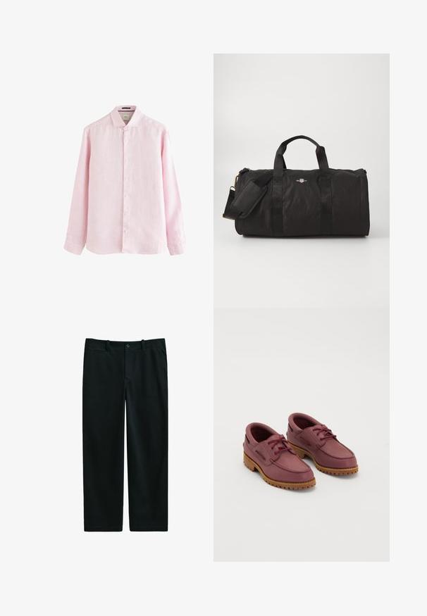 Helles rosa Langarmhemd aus Leinen, mit Button-Down-Kragen, Knopfleiste mit weißen Knöpfen und leicht abgerundetem Saum.; Schwarze Hose aus glattem Stoff, taillierte Passform, mit Knopfverschluss, Gürtelschlaufen und seitlichen Taschen; gerade Beinform.; Ein Paar kastanienbraune Leder-Bootsschuhe mit dicken hellbraunen Gummisohlen und roten Schnürsenkeln auf einem weißen Hintergrund.; Schwarze Reisetasche aus strapazierfähigem Material, mit zwei oberen Griffen, einem verstellbaren Schultergurt und einem Logo-Detail auf der Vorderseite.