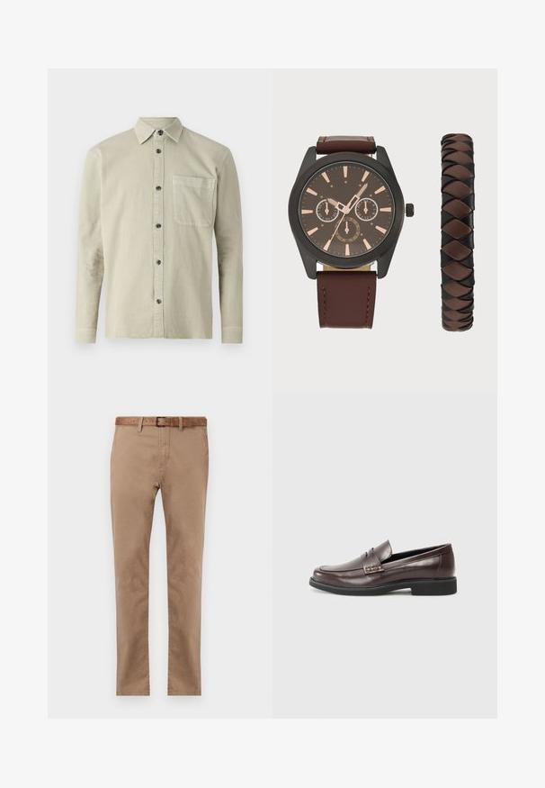 Camisa de manga larga con botones en tejido beige claro. Presenta un collar puntiagudo, un bolsillo en el pecho y botones negros. Diseño simple y texturizado.; Chinos de algodón beige con corte recto, que incluyen un cinturón de cuero marrón, dos bolsillos frontales y una textura suave.; Mocasines de cuero marrón con un acabado suave, que presentan un sutil detalle de costura en la parte superior y una suela de goma negra.; Pier One SET - Reloj - black/brown