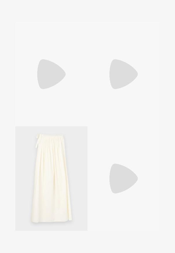 Top scurt negru cu guler înalt, având accente cu dungi albe și logo-ul 'MISBHV', realizat dintr-un material neted și elastic.; Fustă lungă, de culoare crem, fabricată dintr-un material ușor; prezintă un brâu elastic cu șnur și un design fluid cu textură minimă.; Sandale din piele neagră cu toc, cu vârf ascuțit, design minimalist, curea subțire la gleznă și toc subțire elegant. Textură netedă.; Geantă de piele bleumarin cu două mânere lungi, detaliu cu cataramă și un breloc atașat. Are o textură netedă și o formă rectangulară.