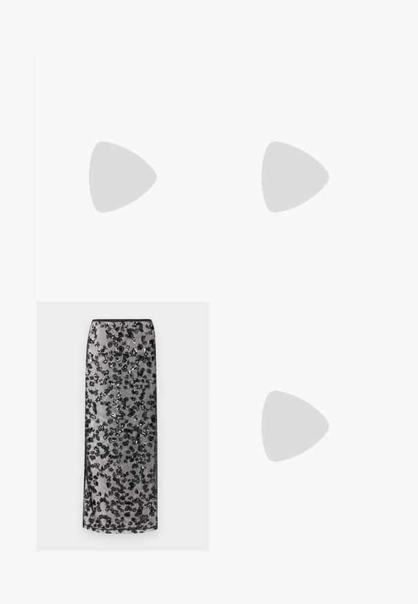 Rochie maxi dintr-un material ușor, semi-transparent, cu un model mixt de culoare maro și verde. Are bretele subțiri și un panoul din față volanat.; Fustă lungă neagră cu strat transparent decorat cu modele florale negre din paiete răspândite, pe un fundal neutru.; Sandelă neagră cu toc înalt, cu o curea subțire pentru gleznă și două benzi frontale. Fabricată din piele netedă, cu vârf ascuțit și toc stiletto.; Geantă de umăr metalică argintie cu două buzunare frontale, textură netedă, detalii de cusătură și o curea detașabilă. Formă compactă, rectangulară.