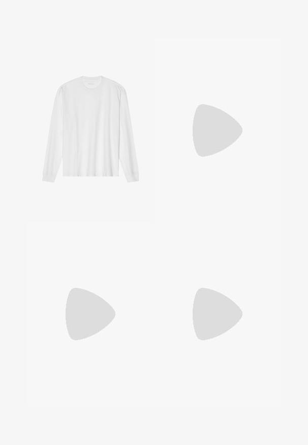 T-shirt en coton blanc à manches longues avec un col rond et des poignets côtelés. Design simple et sans ornements, avec une texture lisse et une coupe standard.; Shorts en éponge beige avec une taille élastique et un cordon de serrage réglable. Dispose d'une poche avant unique et d'une coupe longueur genoux.; Baskets blanches montantes à la cheville avec une finition texturée, semelle en caoutchouc épaisse et col rembourré. Elles présentent un design à lacets et un accent de logo.; Banane en tissu noir avec une forme arrondie, poche zippée à l'avant et texture lisse. Pas de motifs ou d'accents visibles. Design léger.