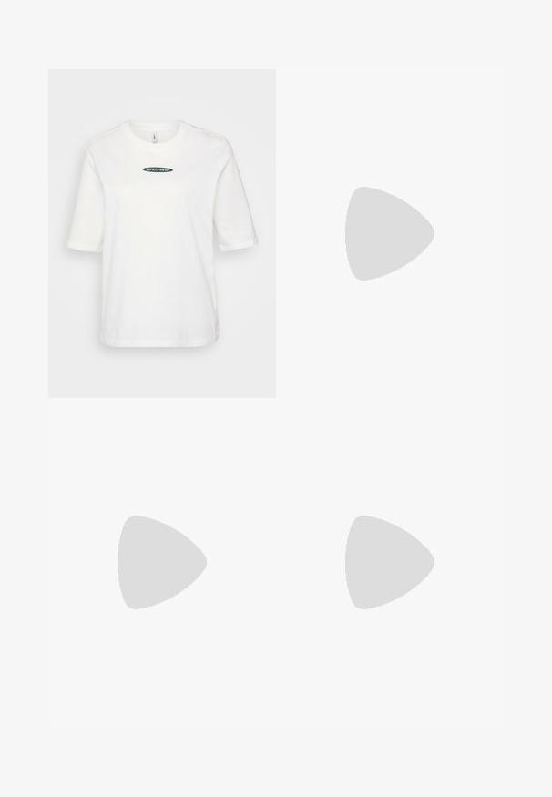 Camiseta branca de algodão com mangas curtas, apresentando um logo verde "RIPE&FRESH" centrado na parte da frente, com um design de gola redonda simples.; Calças castanhas com padrão que apresentam um design geométrico em cores escuras, com uma textura suave, pernas direitas e fecho frontal com botão.; Sandália plana bege com várias tiras finas e uma fivela ajustável. A sola é plana com um leve contraste escuro na borda.; Bolsa crossbody de couro preto com uma textura suave, forma retangular e um detalhe em corrente metálica na frente. Inclui uma alça ajustável.