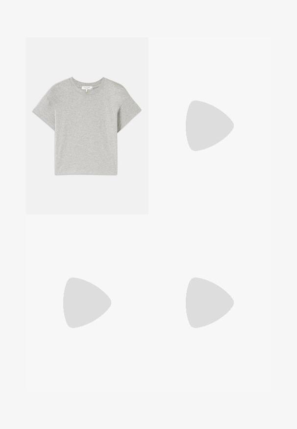 Camiseta de manga corta gris, hecha de algodón suave. Cuello redondo con un ajuste holgado y sin patrones ni acentos visibles. Etiqueta en el interior.; rag & bone EPIC SOFIE HIGH RISE ANKLE PULL ON - Pernera ancha - black; Sandalias planas plateadas con acabado metálico, que presentan un diseño de tiras curvas, acentos recortados y una suela texturizada para mayor agarre.; Bolso de cubo negro de cuero con un acabado texturizado, acentos de hardware dorado y parte superior abierta. Cuenta con un asa corta y una correa de hombro ajustable.