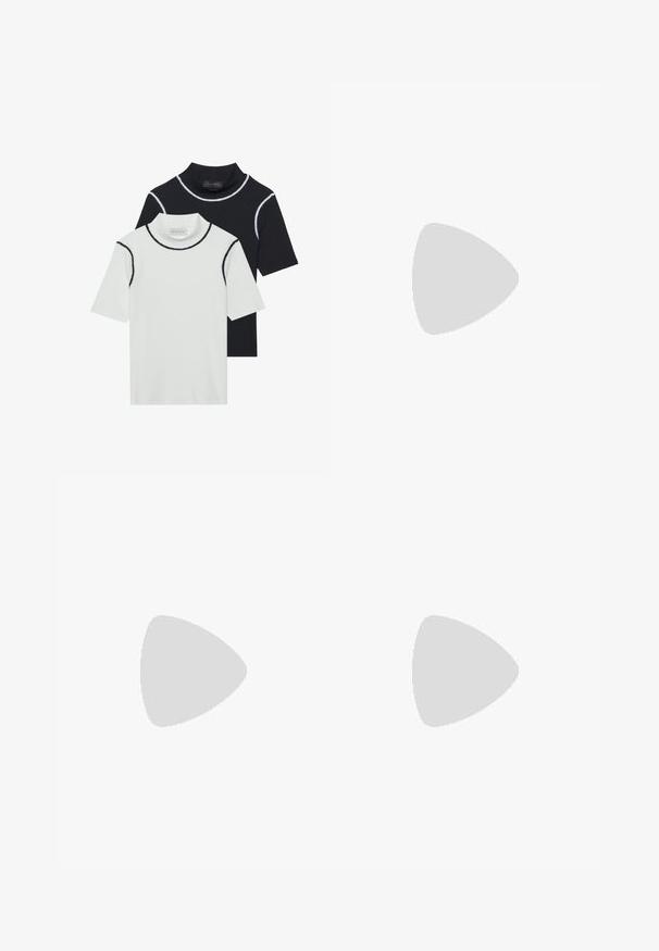 Kaks lühikeste varrukatega kõrge kaelusega särk, üksteise peal, üks valge mustade äärtega ja teine must valgete äärtega, valmistatud pehmest puuvillasegusest materjalist.; Mustad laiad teksad, millel on ees nööbid, vööde kinnitamise silmad ja viis taskut, kerge kulumise efektiga.; Pruunid nahatooted platvormikontsad elastsete külgpaneelidega ja oranžide tõmbetuttidega, koos puusani ulatuva heleda denim-seelikuga puidust põrandal.; Hõbedane rõngas kõrvarõngas poleeritud viimistlusega, millel on väikesed kuldsed aktsendid ja ümmargune kuju, kantud lobus.