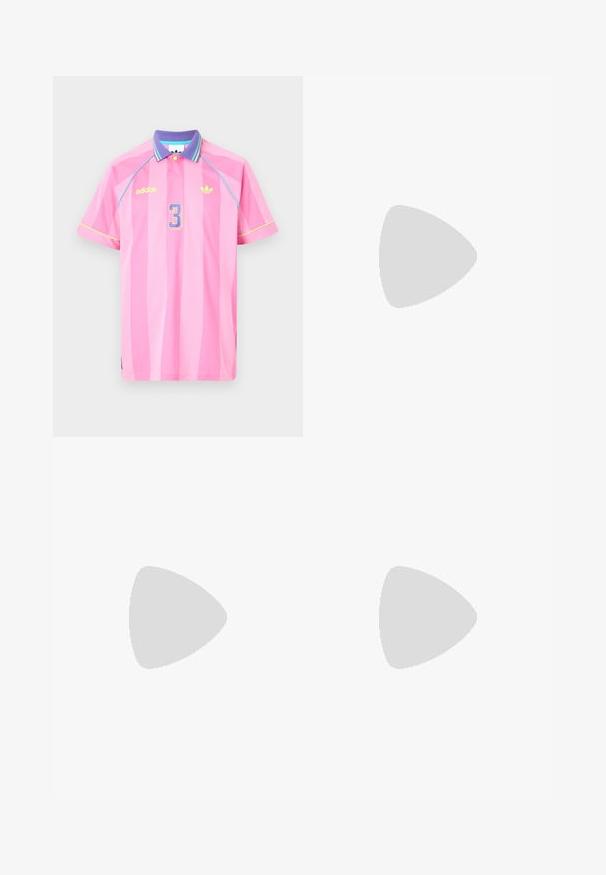 Polo shirt Adidas rose avec des rayures verticales, un col violet, des accents bleus et jaunes, et le numéro "3" en bleu clair sur le devant.; Culottes en denim bleu clair avec une coupe ample, dotés d'une fermeture à boutons sur le devant, de passants de ceinture et de poches latérales. Tissu texturé avec des coutures visibles.; Baskets en suède bleu avec des rayures blanches, des accents rouges et bleus, et une semelle en gomme. Éléments en tissu texturé et design sportif classique.; Foulard en bandana rouge en coton, arborant des motifs paisley et des pois blancs, de forme triangulaire et avec une étiquette dans le coin inférieur.