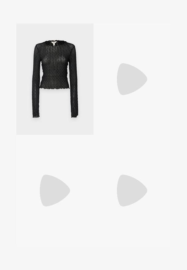 Top preto de manga longa, feito de renda texturizada, apresentando um decote em scallop e um design ajustado com uma silhueta curta.; Saia plissada preta com uma cintura larga e elástica e uma textura suave e brilhante por todo o tecido.; Botas de cowboy em couro castanho com bico pontudo e salto quadrado, apresentando costuras detalhadas e realces elevados no cano.; Óculos de sol estilo gato com uma armação em tartaruga preta e laranja, lentes castanhas e pontas elegantes e pontiagudas. Apresenta um logo minimalista na haste.