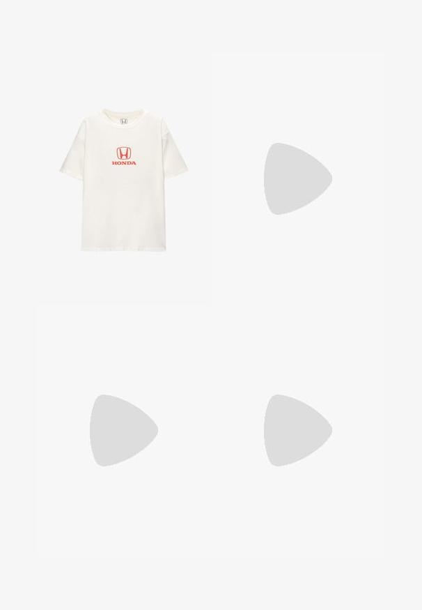 Hvid bomulds t-shirt med kortærmer. Har et rødt "HONDA" logo over et rektangulært emblem i midten. Enkel, klassisk design.; Beige mesh shorts med en tekstureret overflade, udstyret med en snøre i taljen og "NEWERA"-logoet tydeligt broderet på forsiden.; Brune ruskindssko med lav profil, snørebåndsdesign, gummisål og kontrasterende syninger. Simpel og funktionel stil.; Sorte solbriller med rektangulær form, mørke linser, sølvdetaljer ved tindingerne og en mat finish på stellet.