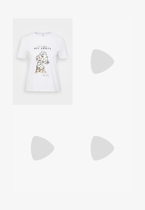 Camiseta blanca de algodón con una ilustración de un perro con manchas negras, que lleva una corona y un collar. El texto dice: "No puedo cambiar mis manchas."; ONLY Carmakoma CARWILLY - Vaqueros pitillo - medium blue denim; Zapatillas Nike beige con acentos marrones, parte superior de ante y textil, puntera redonda, suela plana de goma y diseño con cordones.; Gafas de sol de carey con lentes marrones rectangulares, un marco grueso y patillas delgadas que presentan un patrón de diferentes tonos de marrón.
