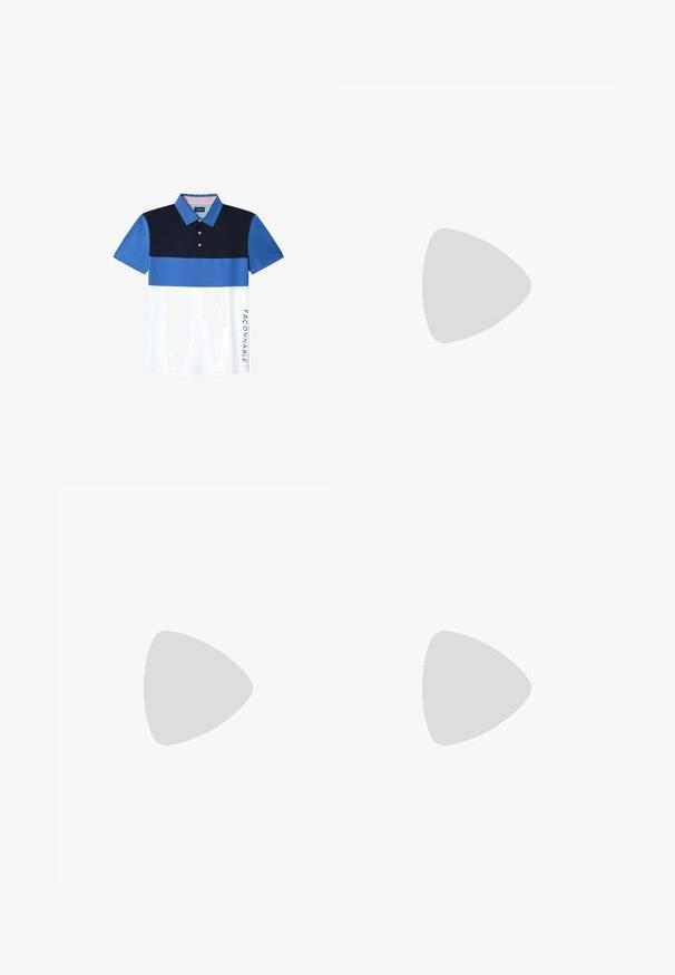 Polo a maniche corte con un design color block in blu navy, blu e bianco. Include un colletto con bottoni e un logo sul lato.; Pantaloni grigi con una texture liscia, caratterizzati da chiusura con bottone, vita elastica e due tasche laterali. Design sartoriale con pince.; Mocassino in pelle bordeaux con punta tonda, dettagli cuciti e un piccolo accentu decorativo sulla tomaia. Suola piatta in contrasto.; Occhiali da sole in plastica nera con lenti verdi, montatura quadrata, dettaglio argento sulla parte superiore e steli con texture. Marchio indicato sulla parte interna dello stelo.
