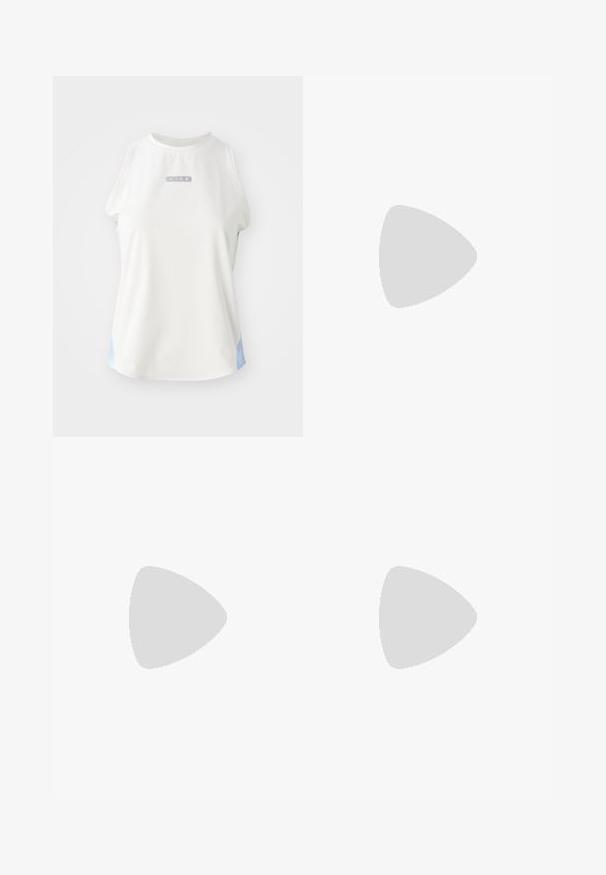 Bela brezrokavna majica Nike z okroglim izrezom, ki ima srebrni logotip in svetlo modre poudarke ob straneh. Gladka, športna tekstura tkanine.; Peak Performance TRAIL LIGHT SHORTS - Športne kratke hlače - limit green/pine needle; Svetlo bež športni copat z prosojnim zgornjim delom, debelim oblazinjenim podplatom, stranskimi vezalkami in logotipom Vibram na zunanjem podplatu.; Sončna očala s prosojnim sivim okvirjem, toniranimi lečami in kotno obliko. Imajo značilno nosno oporo in teksturirane temne sive ročke.