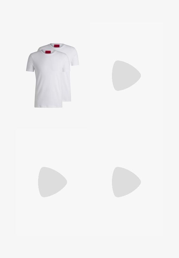 Deux t-shirts blancs à col rond, à manches courtes, en coton, avec une étiquette rouge HUGO au niveau du col. Pas de motifs ni de graphiques.; HUGO DIZ - Pantalon de survêtement - open green; Sneakers en cuir blanc avec des accents en suède beige, présentant un bout rond, un laçage à l'avant et une semelle en caoutchouc marron, affichant le nom de la marque "BOSS".; Lunettes de soleil noires avec des verres teintés marron ; forme rectangulaire avec une monture épaisse, incluant des détails discrets en métal sur les branches.