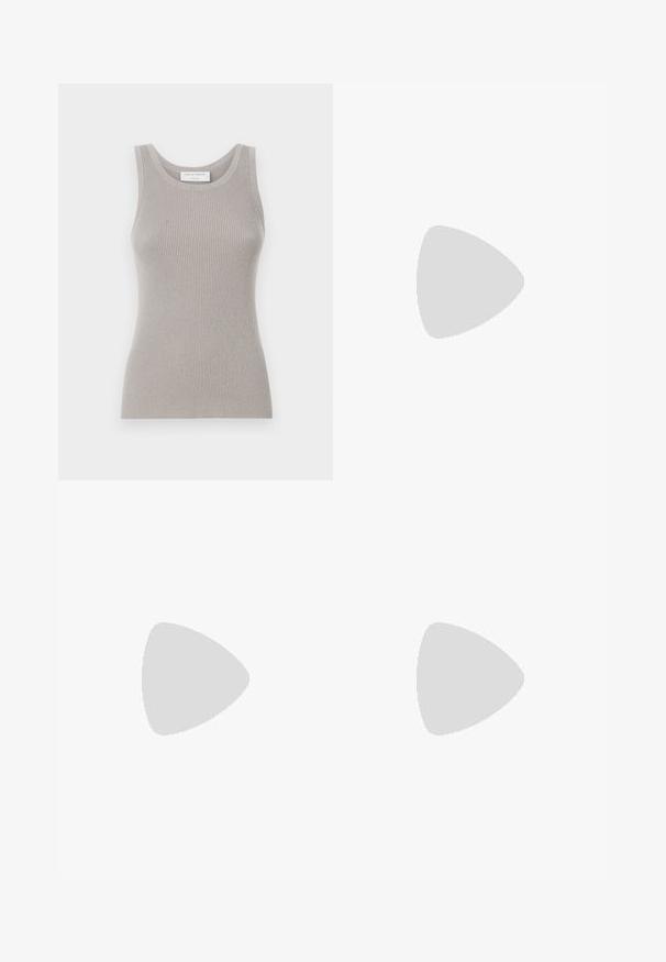 Hall hallidega helehall tank top ümmarguse kaeluse ja laia õlarihmaga. Omab pehmet tekstuuri ja keha järgivat disaini. Brändi silt on nähtav.; Tumed sinise triibuga püksid, kõrge vöökoht, laiad jalad ning ilma nähtavate metalldetailide või kaunistusteta. Sile tekstuur ja täpselt istuv lõige.; Mustat nahast kaanetrid peenikese toe, plokknäkkega ja külgpanna detailiga. Omab siledat tekstuuri ja taga tõmbeaasat.; Pruunist sametist õlakott, millel on üks õlarihm, ristkülikukujuline, lukuga sulgemine ja kuldse tooni detailid.