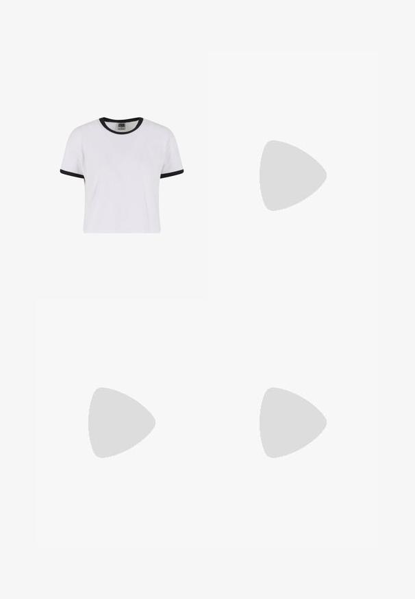 Witte t-shirt met korte mouwen, voorzien van een zwarte geribbelde kraag en mouwmanchetten. Gemaakt van een zachte katoenstof, heeft het een klassieke pasvorm.; Roze gestreepte wijde broek met zwarte en grijze verticale strepen. Gemaakt van een lichte stof, met een elastische tailleband voor comfort.; Colors of California Muiltjes - beige; Zwarte ovale zonnebril met donkere lenzen, glanzend plastic montuur en gouden accenten op de tempels.; Zwarte geweven handtas met een ronde vorm, een enkel handvat en een ritssluiting. Gemaakt van gestructureerd materiaal met een ingewikkeld patroon.