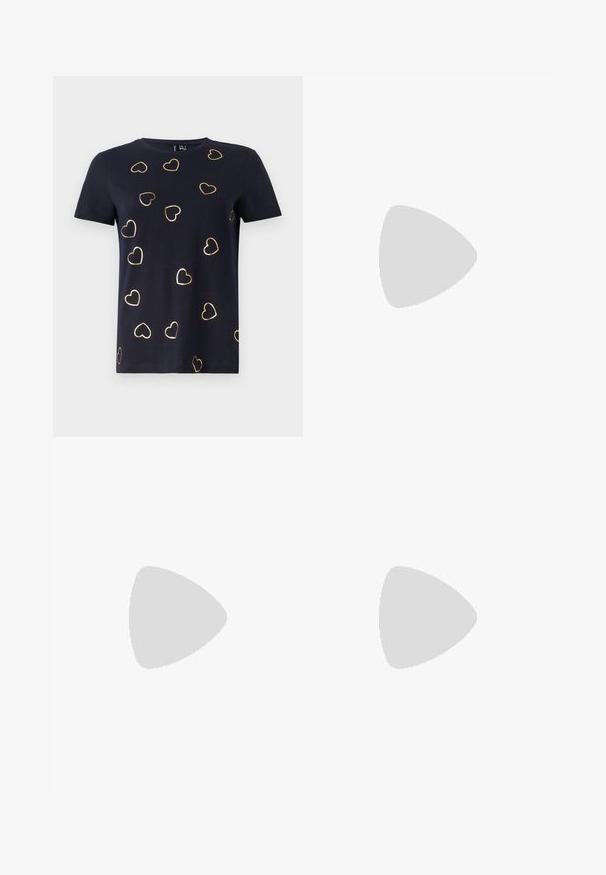 Navy short-sleeve t-shirt in cotton with gold outlined heart patterns scattered across the fabric. Round neckline. Soft texture.; Wide-leg pants in navy blue, featuring a textured fabric, elastic waistband, and adjustable drawstring. No pockets visible.; Beige faux leather block-heeled shoes with a pointed toe, ankle strap, and subtle crocodile texture detailing. Black inner lining.; Brown leather crossbody bag with a curved shape, gold hardware, and a buckle accent. Features a detachable shoulder strap.