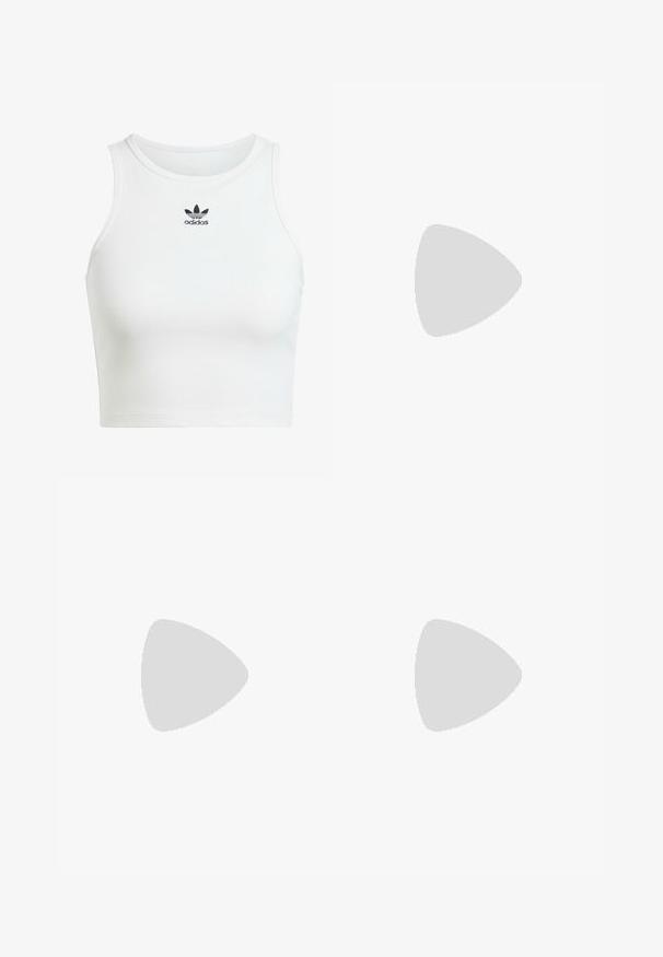 adidas Originals ESSENTIALS RIBBED TANK - Top - white; Pantalones de chándal gris claros con un corte holgado, que presentan múltiples parches desgastados, una textura suave y una cintura elástica.; Zapatillas deportivas de color gris claro con parte superior de malla, cordones blancos y una suela blanca segmentada. Presentan un logo y líneas de diseño sutiles en los laterales.; Bolso de mano beige hecho de material suave, con un diseño holgado, detalles cosidos y dos asas. Adecuado para uso diario.