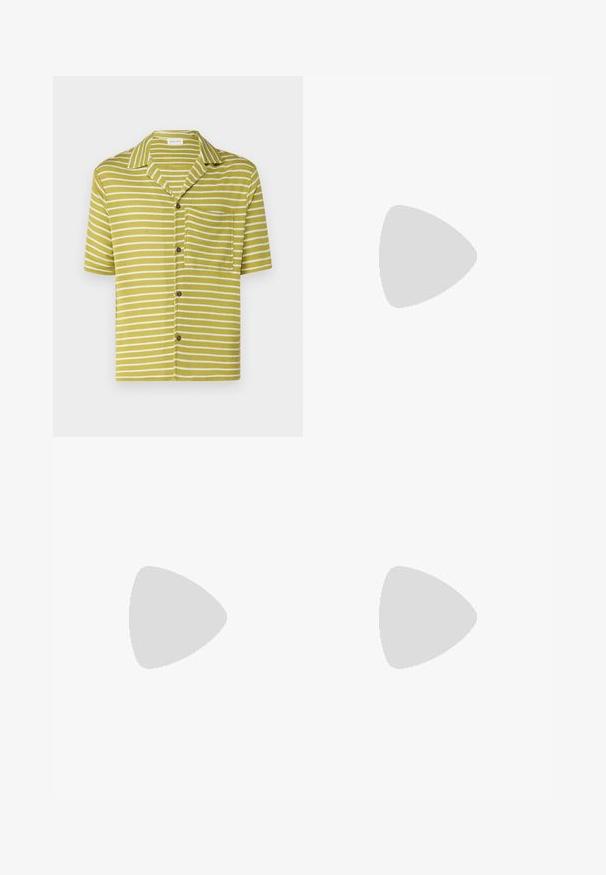 Pier One by Zalando Shirt - green/white; Bershka JOGGER TAILORED - Tracksuit bottoms - beige; adidas Originals FORUM LOW CLASSIC - Trainers - core black/white/cream white; Pier One by Zalando UNISEX - Sunglasses - black