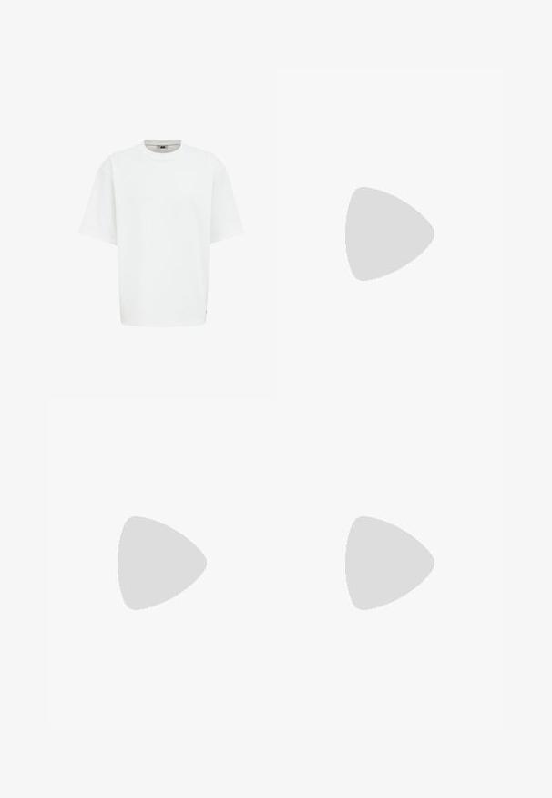 Bílý krátký rukáv tričko s kulatým výstřihem, vyrobené z hladkého materiálu, s uvolněným střihem a decentní štítkem s logem na boku.; Tmavě modré džíny s vysokým pasem, rovnými nohavicemi, kontrastním šitím a nášivkami na přední straně.; Hnědé kožené mokasíny s dekorativním prošíváním a texturovanou špičkou. Podešev má robustní design, který poskytuje trakci a odolnost.; Hawkers PARLAY - Sluneční brýle - black