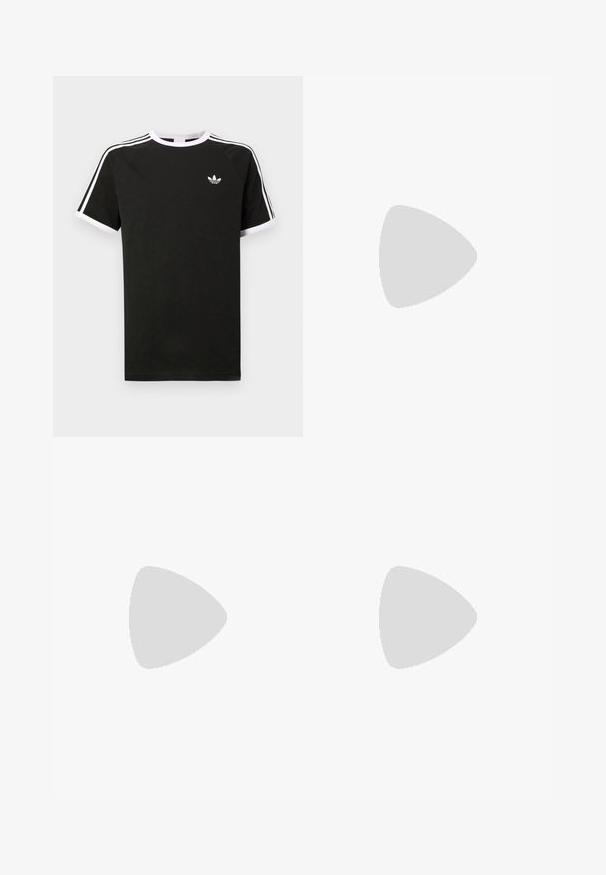 Schwarzes T-Shirt aus Baumwolle mit weißen Akzenten. Hat kurze Ärmel, ein Raglan-Design und ein kleines Logo auf der Brust. Drei weiße Streifen auf den Schultern.; Schwarze Jogginghose mit elastischem Bund, roten Seitenstreifen und Kappa-Logo. Hergestellt aus glattem Stoff, mit gerippten Bündchen und einem lockeren Schnitt.; Schwarz-weiße Sneaker mit einem Obermaterial aus Wildleder und Leder, ausgestattet mit drei weißen Streifen, einer perforierten Zehenpartie und einer Sohle aus Gummi.; Schwarze Katzenaugen-Sonnenbrille mit lila Linsen. Verfügt über goldene Akzente in der Nähe der Schläfen. Glatter Kunststoffrahmen mit glänzender Oberfläche.