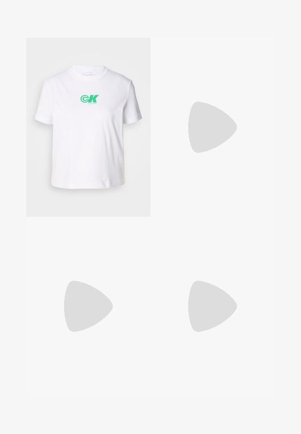 Camiseta blanca de algodón con cuello redondo y mangas cortas, que presenta un logo verde de Calvin Klein en el frente. Diseño clásico de corte recto.; Jeans de mezclilla azul claro con un patrón geométrico blanco, diseño de pierna recta, cierre de botón y estilo de cinco bolsillos.; Sandalias de playa rosas con dos correas de Velcro ajustables, parte superior de tela texturizada y una suela gruesa y resistente con profundos surcos.; Bolso tote de cuero negro con dos asas largas, acabado texturizado, herrajes dorados y una etiqueta burdeos. Diseño espacioso con parte superior abierta.