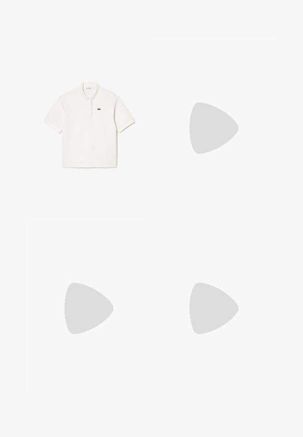 Polo bianco realizzato in cotone, con colletto a ripiegare, maniche corte e un piccolo logo di coccodrillo ricamato in verde sul lato sinistro del petto.; Costumi da bagno a righe bianchi e blu navy, con vita elastica e cordino, e un piccolo logo sulla parte anteriore inferiore.; Infradito grigi con una suola testurizzata, caratterizzati da un motivo decorativo nero e cinturini a forma di V arricchiti da strass luccicanti.; Occhiali da sole triangolari argentati con lenti scure. La montatura presenta un design testurizzato e piccoli ornamenti agli angoli. Struttura in metallo elegante.; DRAGON DIFFUSION SANTA CROCE - Borsa a mano - brown