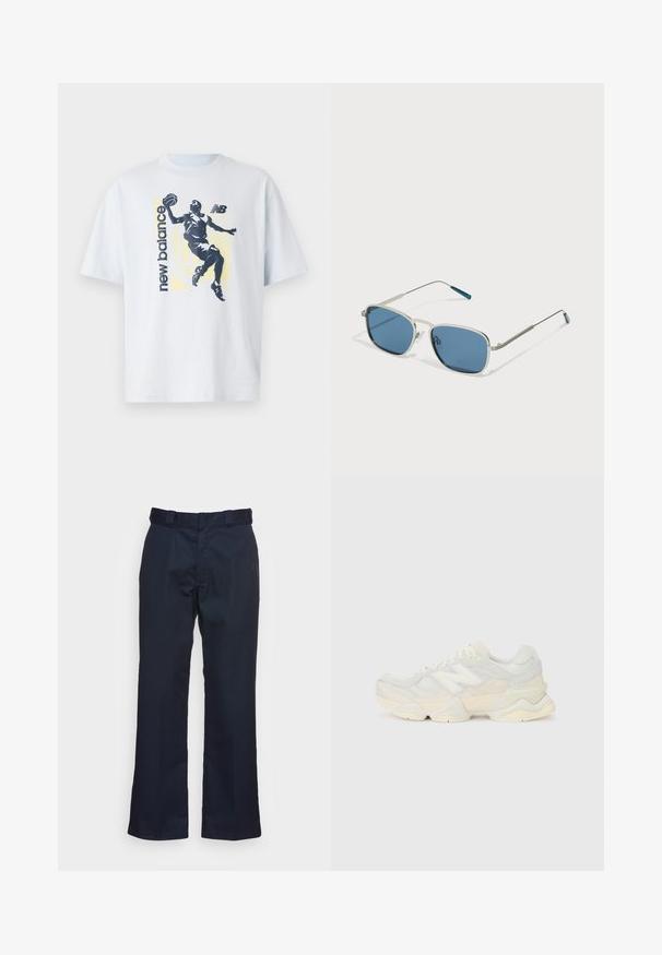 Lichtblauw katoenen T-shirt met een donkere silhouet van een basketbalspeler en "new balance" tekst in contrasterende kleuren. Korte mouwen.; Navyblauwe broek met een rechte pasvorm, gemaakt van een soepel materiaal, met een standaard tailleband en zonder zichtbare patronen of hardware.; Lichte sneaker met een bovenwerk van mesh en suede in zachte crèmekleuren, met een chunky zool en driedimensionale accenten.; Zonnebril met een zilveren metalen frame, rechthoekige blauwe lenzen en dunne veren. Heeft blauwe accenten op de tempeltips.